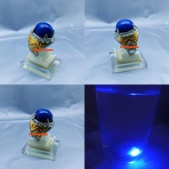 Cincin Fosfor Nyala Biru Menyala Dalam Air