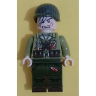 Compatible to Minifigure- US Army Injured Soldier
