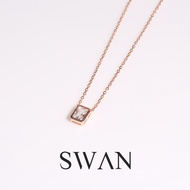 SWAN - Emerald Bezel Necklace สร้อยคอเงินแท้ พร้อมจี้ฝังเพชร  cubic zirconia  สไตล์เรียบหรู ดูดี