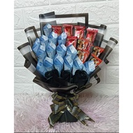 bouquet coklat + duit (harga termasuk duit) + wish card