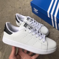 [Tet Clearance Sale] ADIDAS STAN SMITH Shoes In Black (Full box) 2020 Genuine NEW ️. ^ '