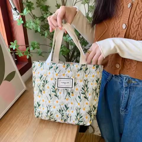 Sweet Embroidered Women's Bag 2023 New Daisy Flower Canvas Handbag Snack Storage Bento Bag Hand Carr