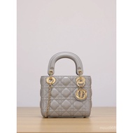 DIOR Dior Lady Dior Diamond Checkered Detachable Chain Three-Grid Pearlescent Gray Sheep Leather Han