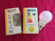 2個 IKEA RYET LED燈泡 400 lm  5W E27 暖色