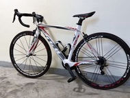 全碳纖維公路單車 Fuji SST 2.0 Road Bike 配頂級碳軨 105槍手C夾（可議）