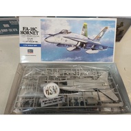 Hasegawa F/A - 18C Hornet 1/72 00438 PLASTIC MODEL KIT