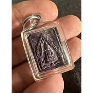 春武里府 考邁登佛寺 佛歷2525年  龍婆勇佑 混合天堂花經粉質  方形小模💜紫黑色🖤薩果塔 坤平牌