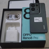 Oppo Reno 8 Pro 5G 12/256Gb, warna Hitam, kondisi 99 9% Mulus