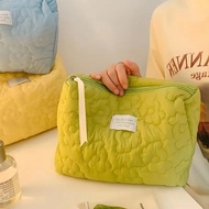 Cute Travel Storage Makeup Bag Quilted Detail Cosmetic Organizer Portable Toiletry Wash Bag