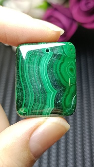 Premium Grade Malachite pendant

高货天眼孔雀石吊坠