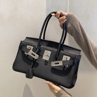 2026 New Style High-End Feel First Layer togo Cowhide Horizontal Style Platinum Bag Large Capacity C