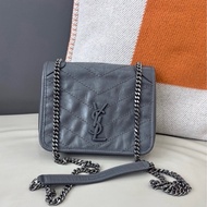 YSL 灰色Niki鏈條包