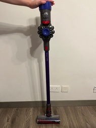 Dyson V8 Fluffy 吸塵機