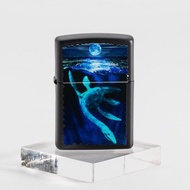 【ZIPPO官方旗艦店】尼斯湖水怪(黑色夜光)防風打火機 49697