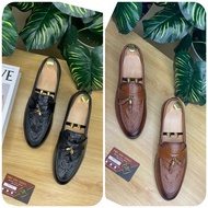 Latest form of luxury embossed cowhide men's office shoes, rubber sole, durable L5