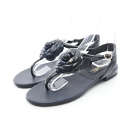 【二手】香奈兒 (Chanel) 山茶花可可標誌海軍藍/黑色皮革涼鞋 女款 全新未使用