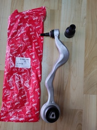 ปีกนกหน้าล่างซ้าย(ตัวงอ) BMW Series 3 E90 ปี 2006 - 2012  X1 E84