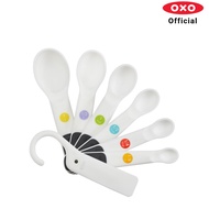 OXO ช้อนตวง พลาสติก สีขาว l OXO GG 7 Piece Good Grips Measuring Spoons Set สามารถหยิบออกมาและใส่กลับ