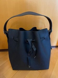 Burberry Bucket 水桶袋 索包 Navy Dark blue LV