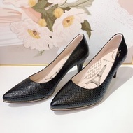 細格羊皮尖頭高跟鞋-黑