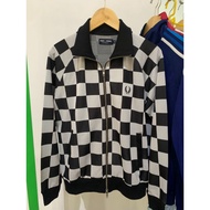 Fred Perry Tracktop