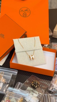 【全新未拆封】愛馬仕Hermes H字母項鍊鎖骨鏈（香港順豐包郵+原裝全套配件）