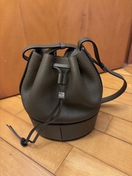 Loewe balloon small Bucket Bag