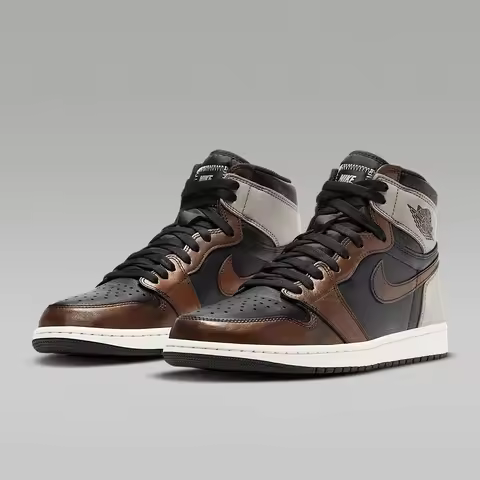 Nike Authentic AIR JORDAN 1 Men's High-Top Basketball Shoes 555088-033