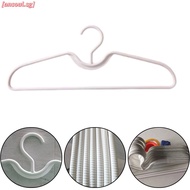 [ANSOUL] Short Neck Anti-Slip Plastic Clothes Hangers Save Vertical Space