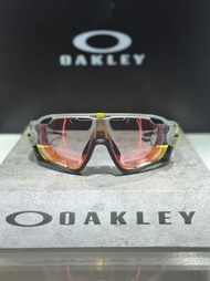 Oakley Jawbreaker 運動太陽眼鏡