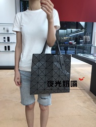 Japan authentic Issey Miyake 6 grid one shoulder handbag womens classic Tote Bag geometric diamond handbag