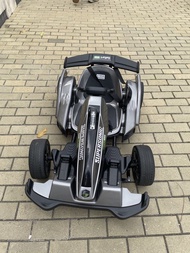 兒童電動車