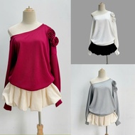 Women's big size t-shirt, loose fit, off-the-shoulder, long sleeves, stretchy ruby fabric with flowe