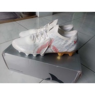 Ortuseight Catalyst Incognity FG SE White Gold Football Shoes