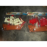 Push ship toy