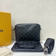LV 黑武士黑花三合一郵差包