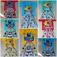 STUMBLE GUYS AND BATMAN MOTIF KIDS' T-SHIRT SET AGES 5-7 YEARS