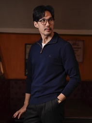 The Finery – Quarter Zip Sweater สีน้ำเงิน Navy | ผ้า Cotton 100% Summer Knit | ทรง Slim Fit | ปักโล