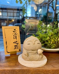 禪坐地藏 小鳥與降魔印