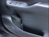 日本 YAC 汽車用 豐田 NOAH VOXY 80系門邊專用杯架杯型雜物箱垃圾桶