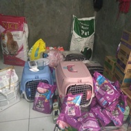 Perlengkapan makanan,grooming,penitipan kucing