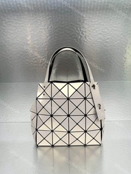 BAOBAO CARAT L ของแท้ออกช็อป