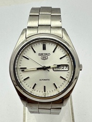 SEIKO5 21 JEWELS Automatic ตัวเรือนสแตนเลส นาฬิกาผู้ชาย มือสองของแท้