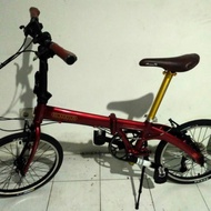 sepeda lipat bekas bickertone (merah)