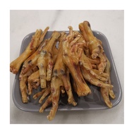 Dehydrated chicken feet