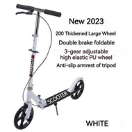 Foldable Kick scooter with built-in handbrake with a maximum load capacity of 150 kg equipped with 8-inch wheels  scooter for kids to adult scooters