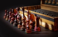 国际象棋。 棋盘。 端粮棋。 独家国际象棋套装。 木制国际象棋套