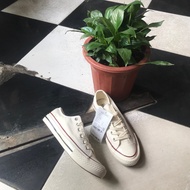 GIÀY CONVERSE 1970s TRẮNG THẤP CỔ (Mũi bóng lót xanh)