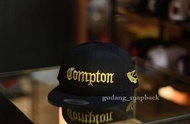 topi snapback compton original import - compton cap original import -