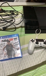 Ps4 一個手掣。加2k19